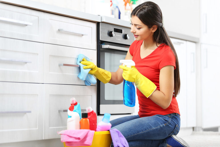 General cleaning of the kitchen